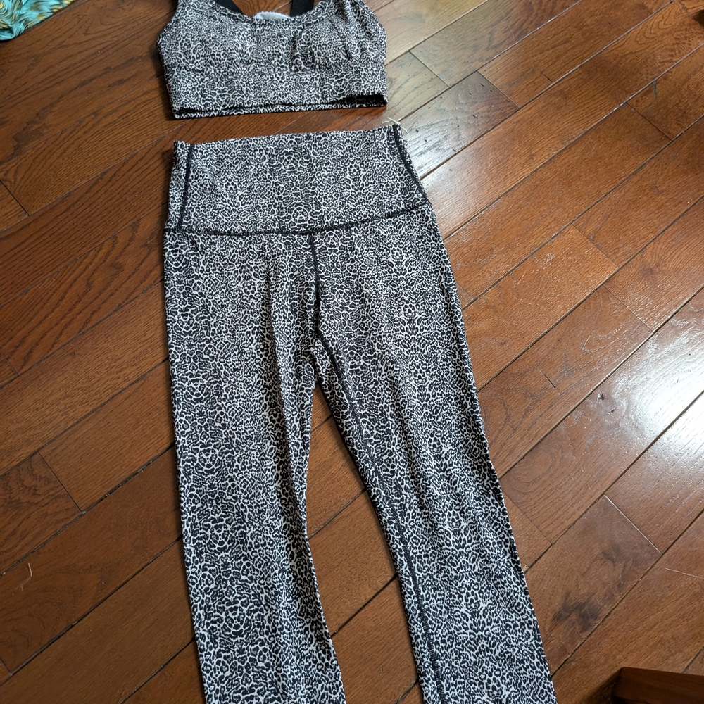 Varley Black and White Patterned Leggings XS